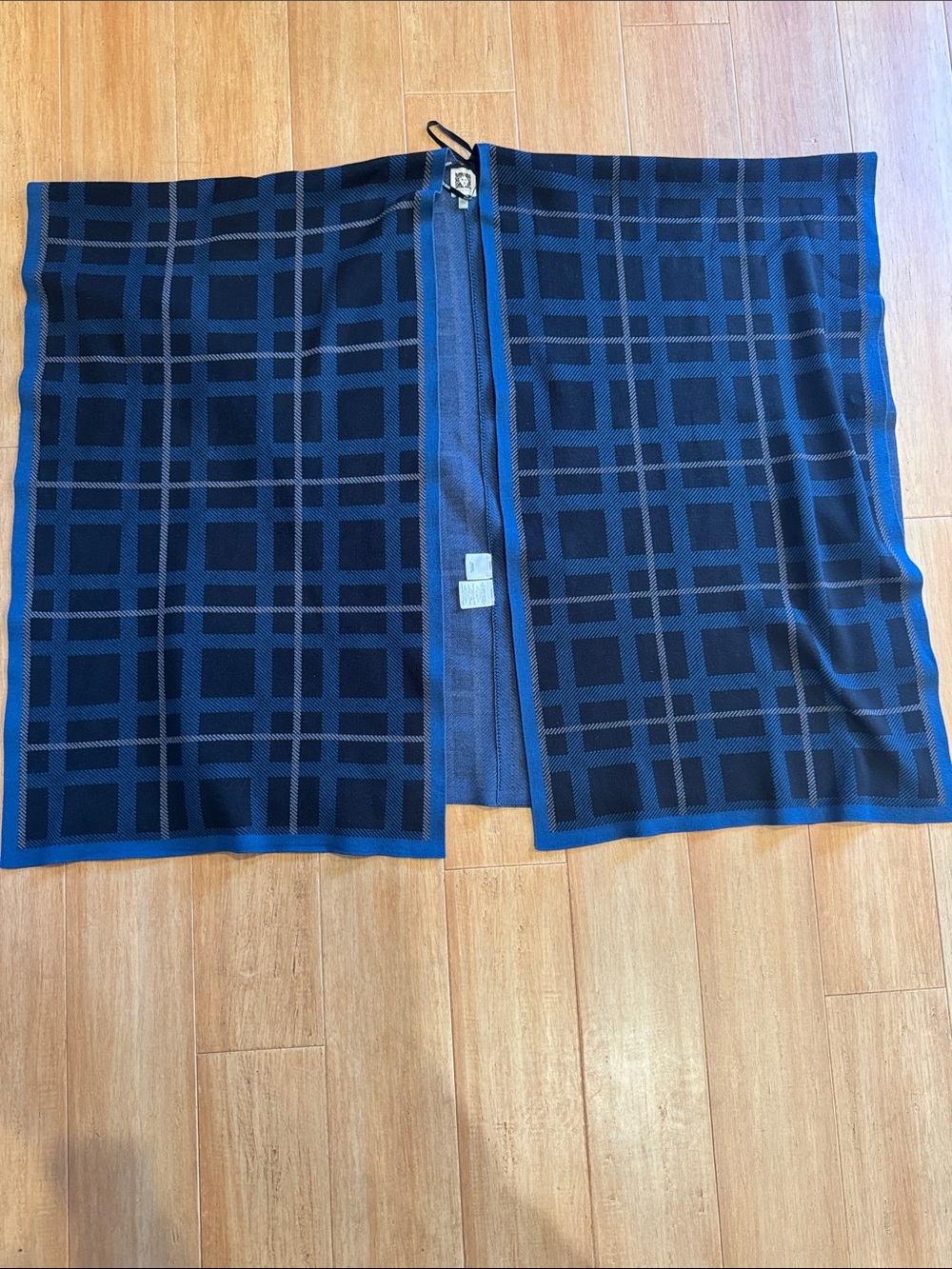 Anne Klein Navy and Black Geometric Knit Cape